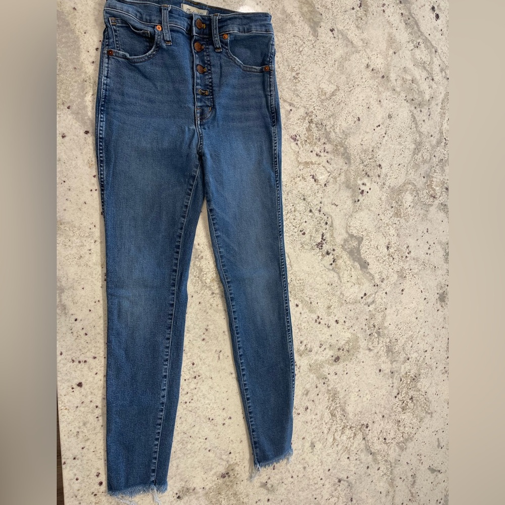 Madewell 10” highrise skinny jeans with fringe bottom